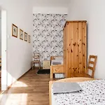 Comfortable Flat With Prime Location Near Oktogon